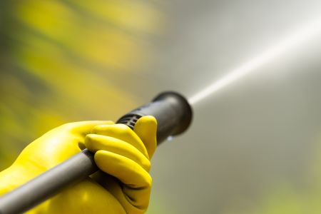 Why You Should Hire a Pro Pressure Washer